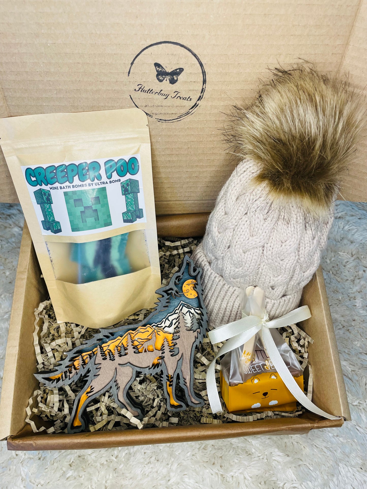 Boy’s Wolf Gift Box