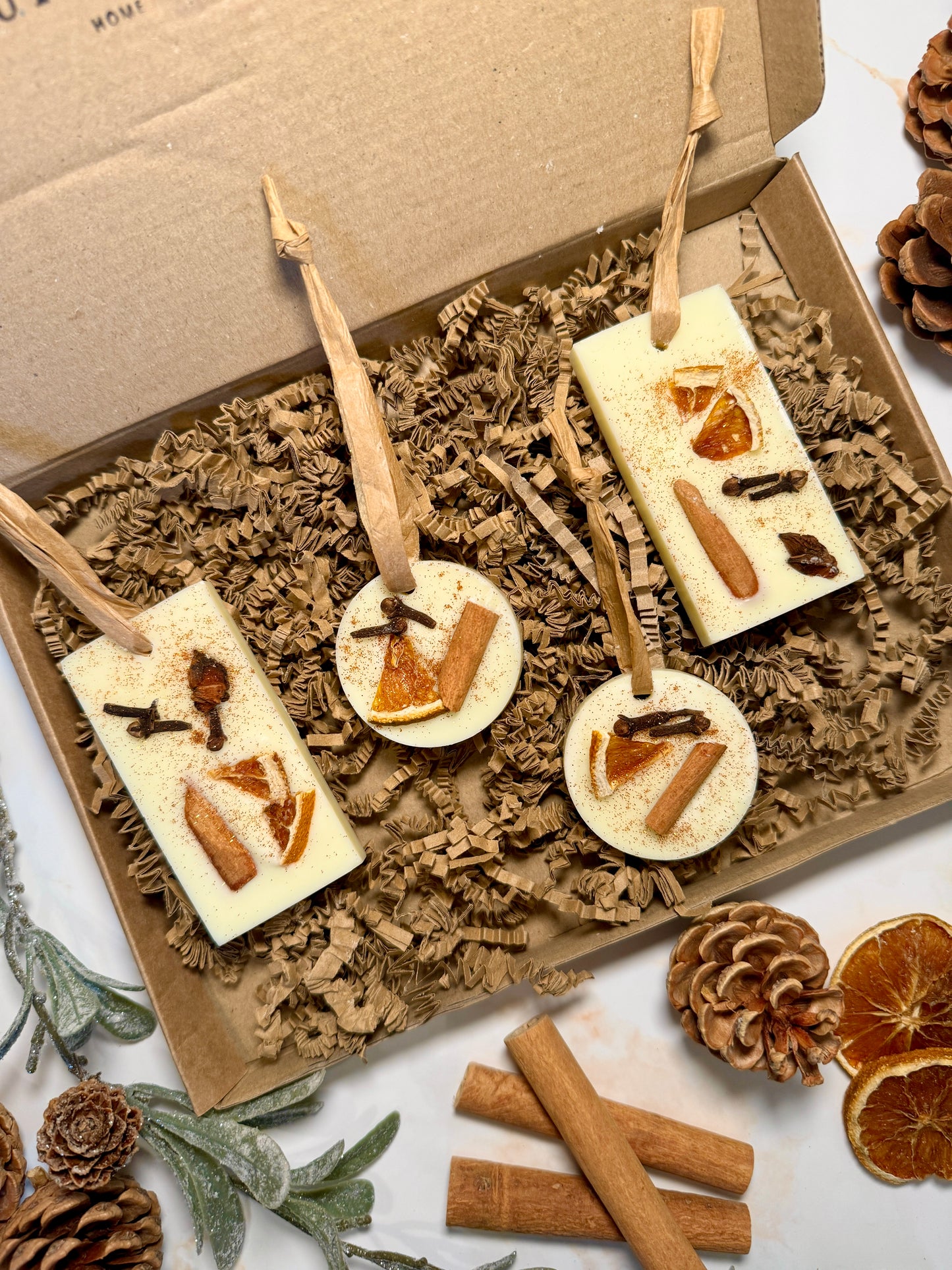 *Imperfect* Festive Spice Mood Boosting Wax Hanging Decorations