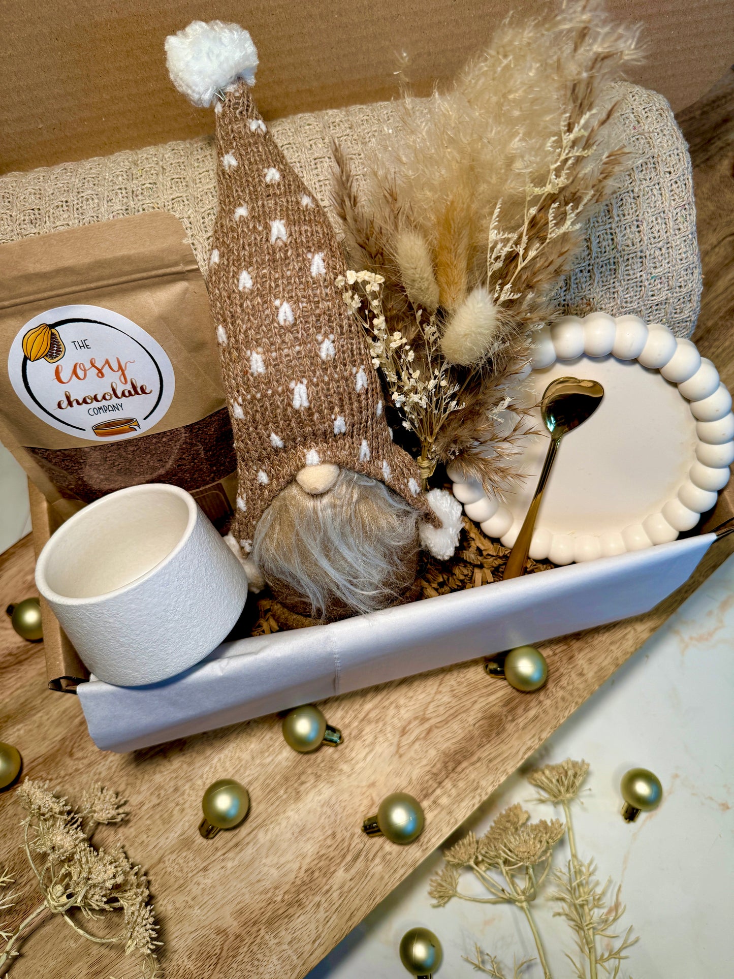 Deluxe Cosy Christmas Gift Box