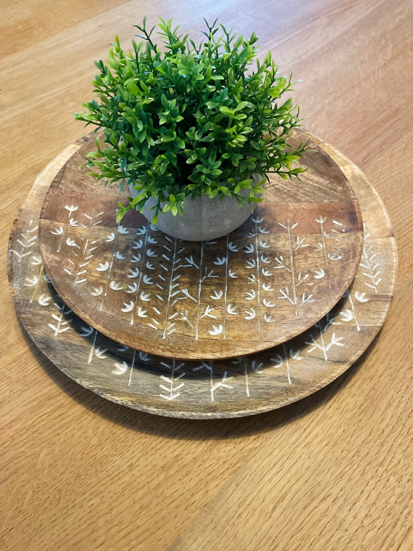 Round Mango Wood Plate - Set of 2