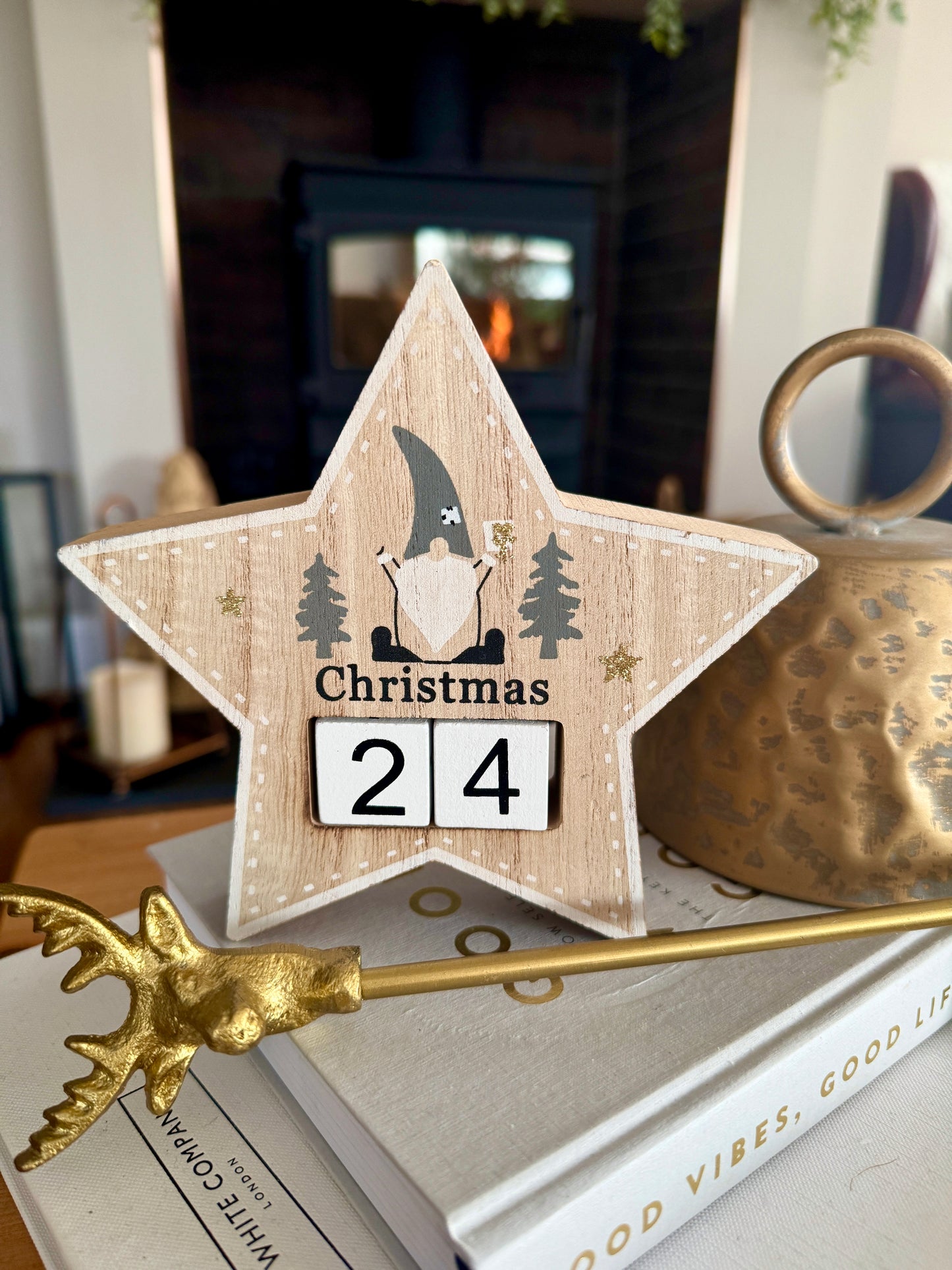 Wooden Countdown To Christmas Star Block