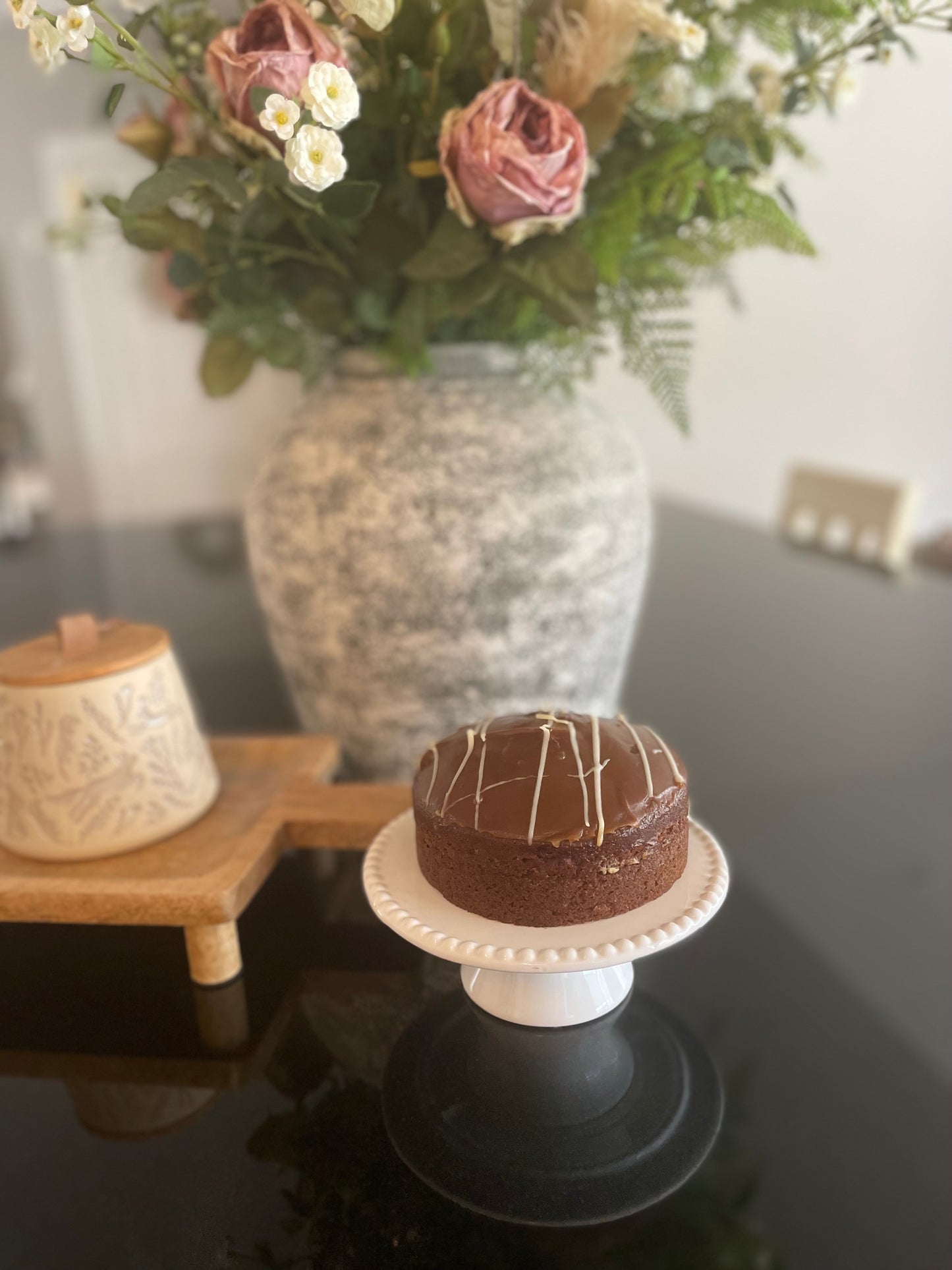 Cake Plate With Beaded Edge