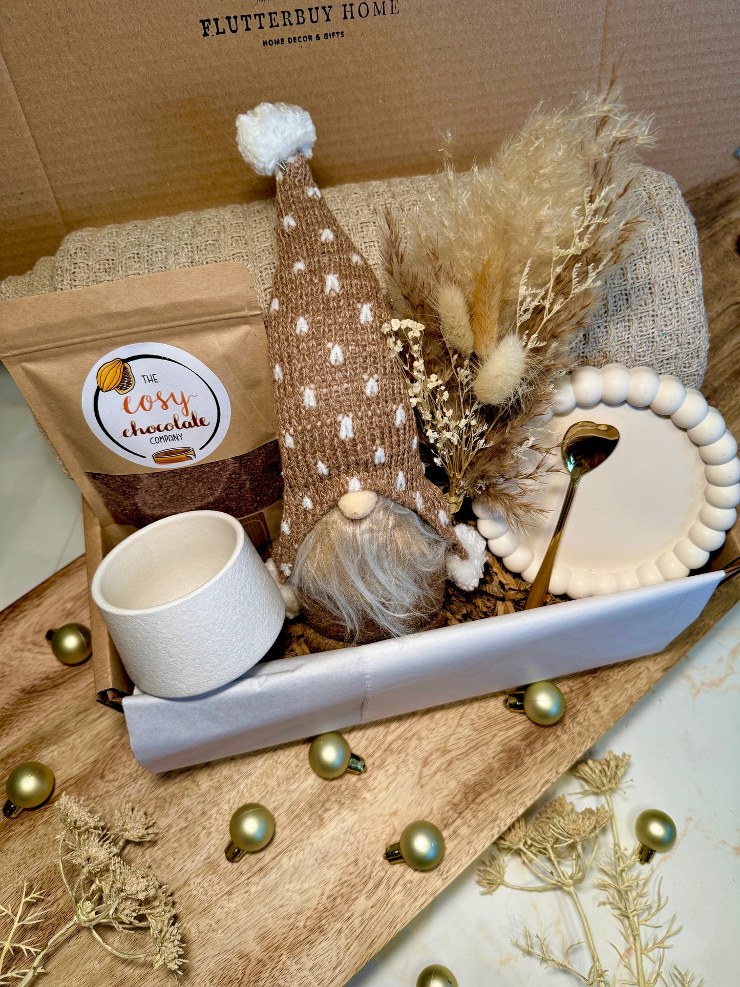 Deluxe Cosy Christmas Gift Box