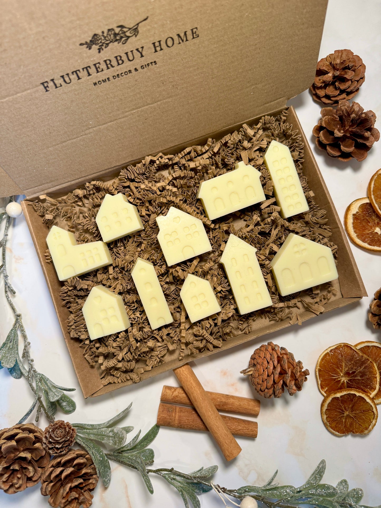 Festive Spice House Shaped Wax Melt Gift Box - 2 Size Options