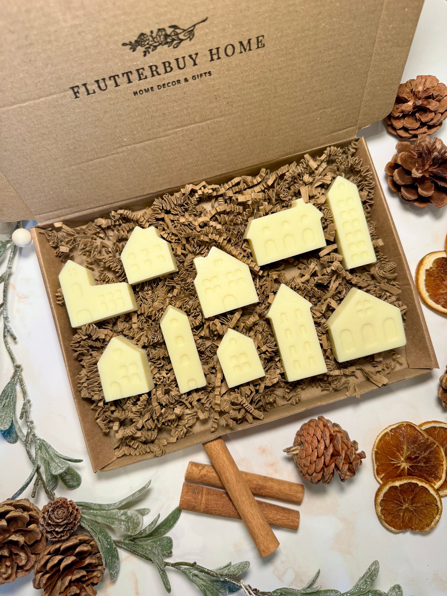 Festive Spice House Shaped Wax Melt Gift Box - 2 Size Options