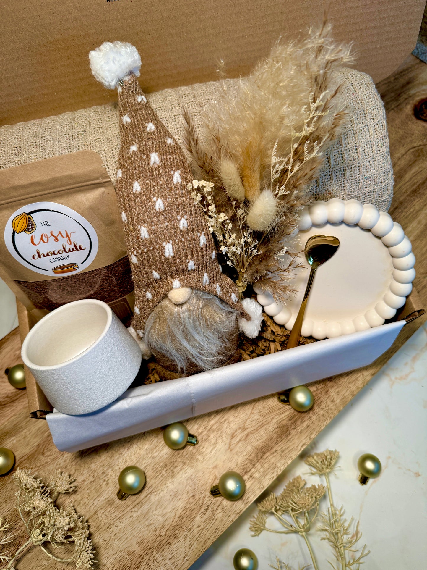 Deluxe Cosy Christmas Gift Box