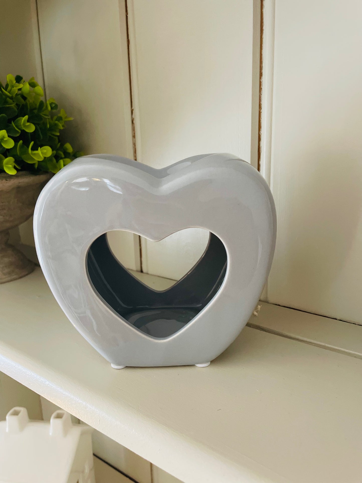 Grey Heart Wax Burner