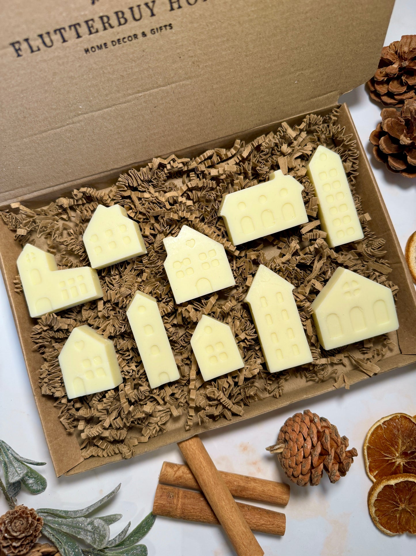 Festive Spice House Shaped Wax Melt Gift Box - 2 Size Options