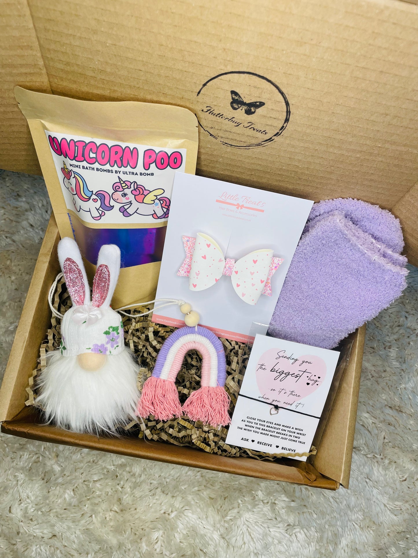 Girl’s White Gonk and Unicorn Gift Box