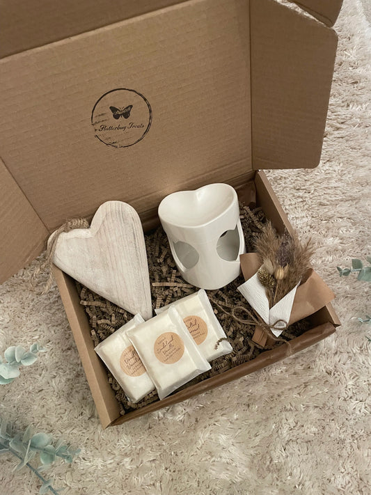 Love Heart Wax Burner Gift Box