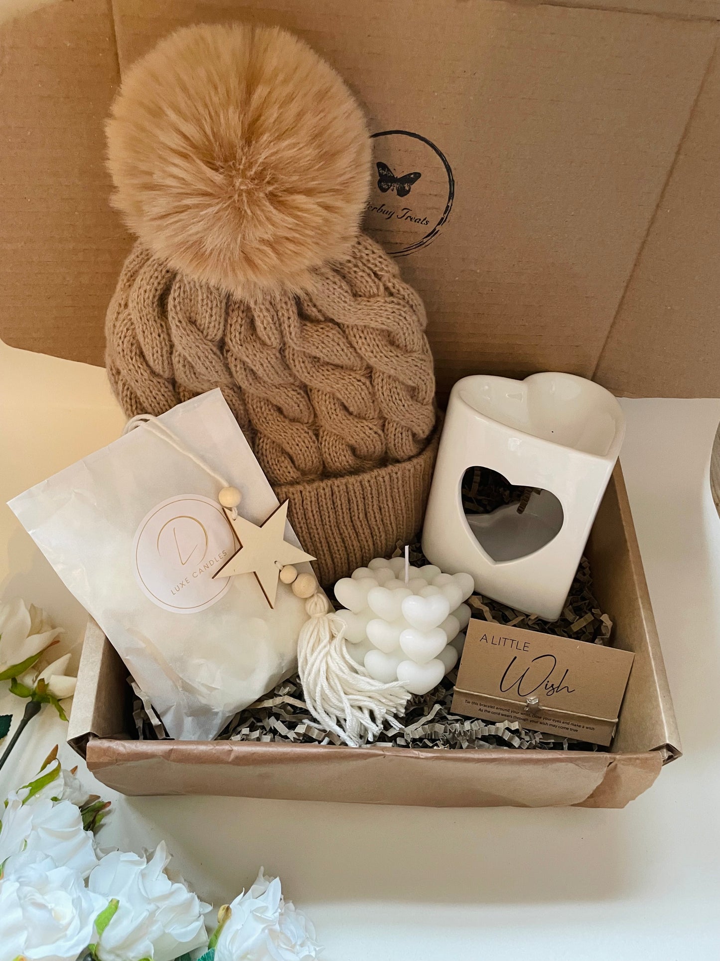 Love Heart & Cosy Hat Gift Box