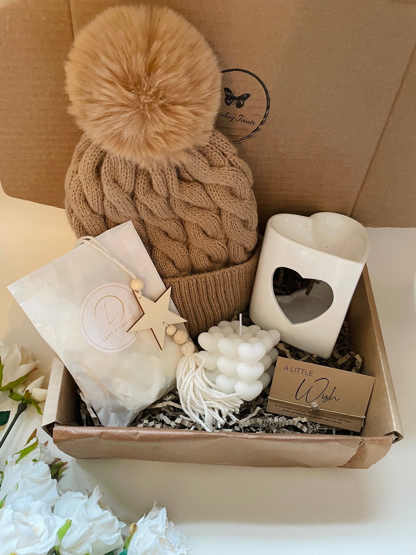 Love Heart & Cosy Hat Gift Box