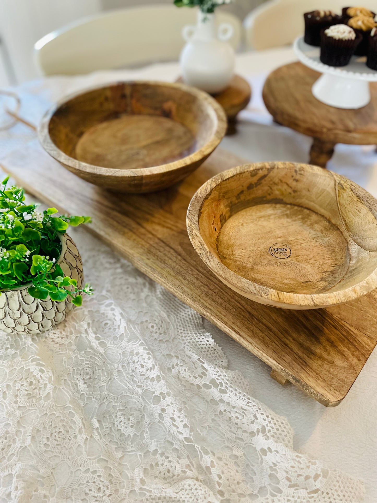 Set of 2 Mango Wood Bowls