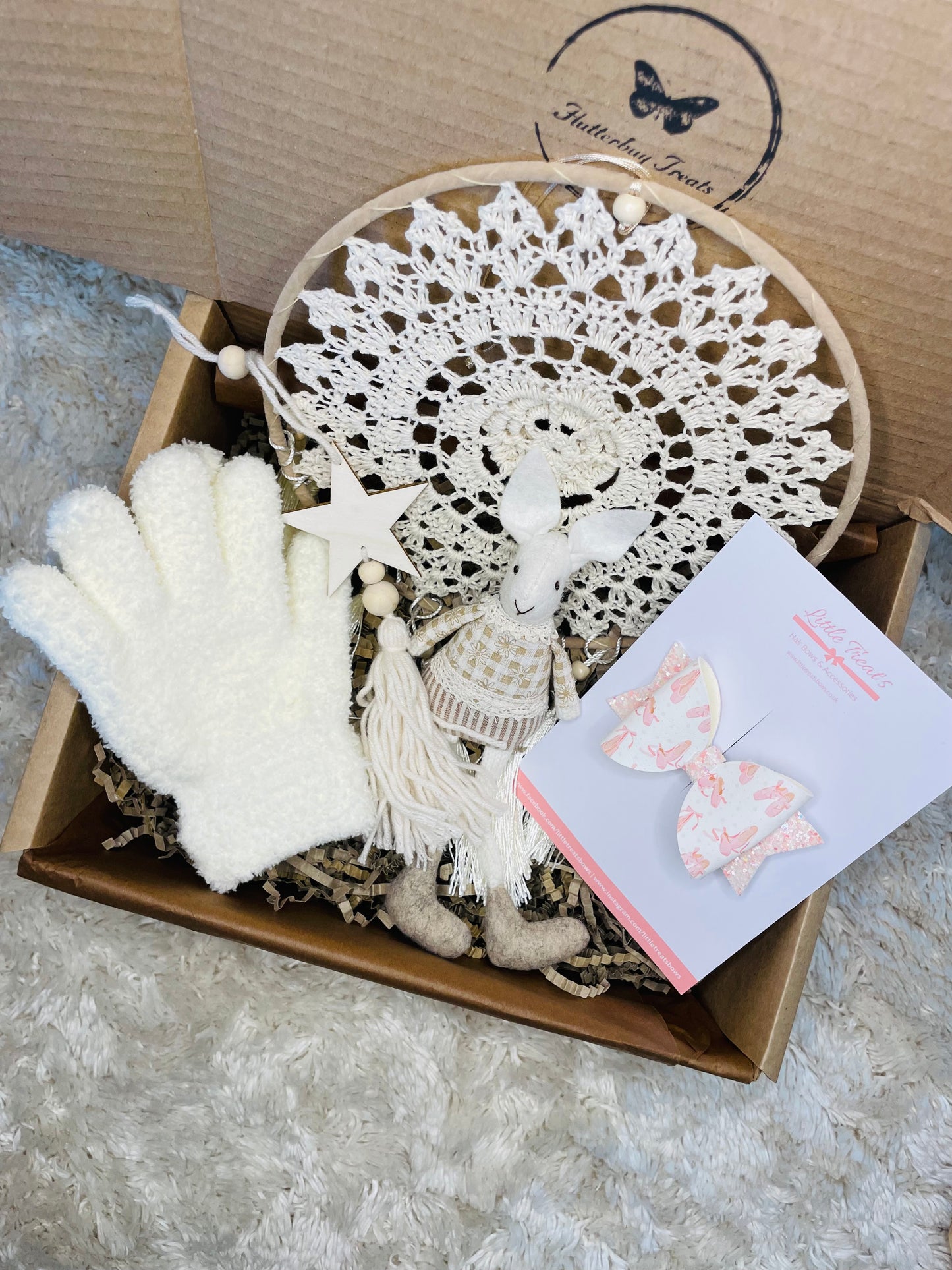 Girl’s Neutral Bunny Gift Box
