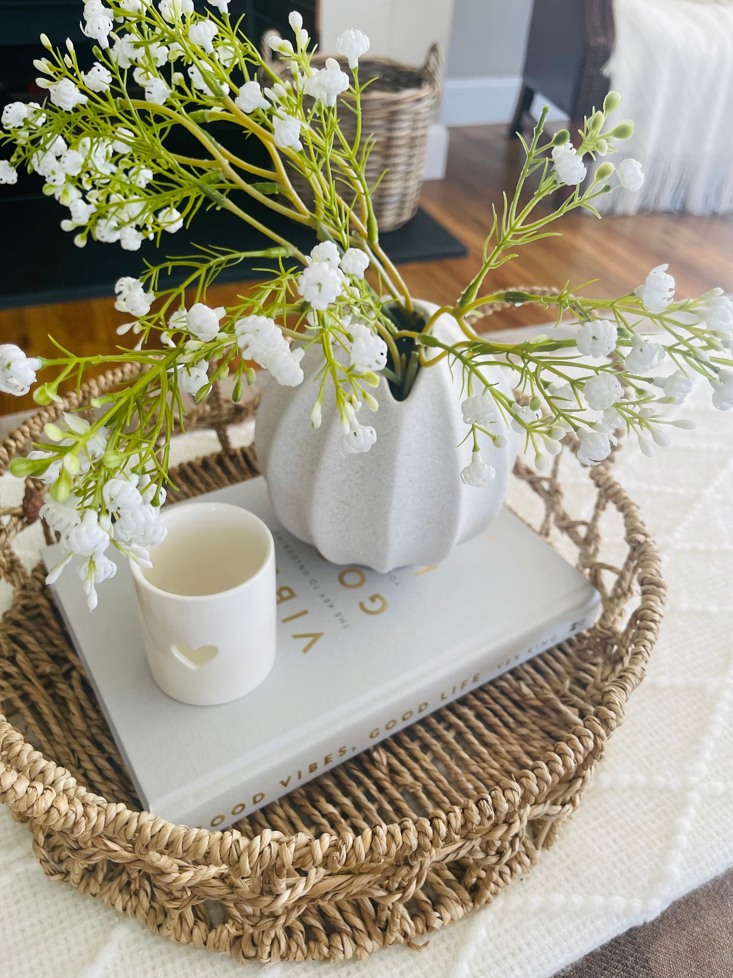 Nova Textured Vase