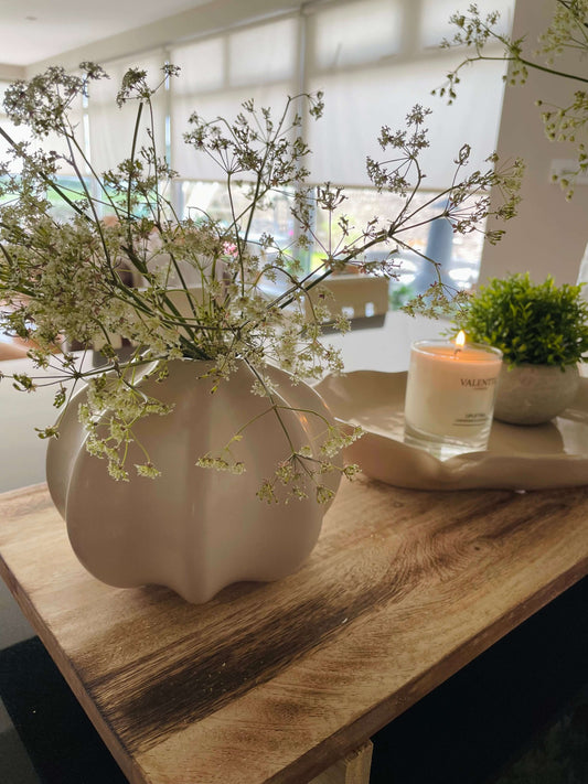 Liana Vase - Matt Willow