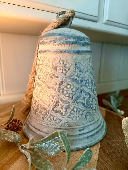 Rustic Hanging Metal Bell 20cm