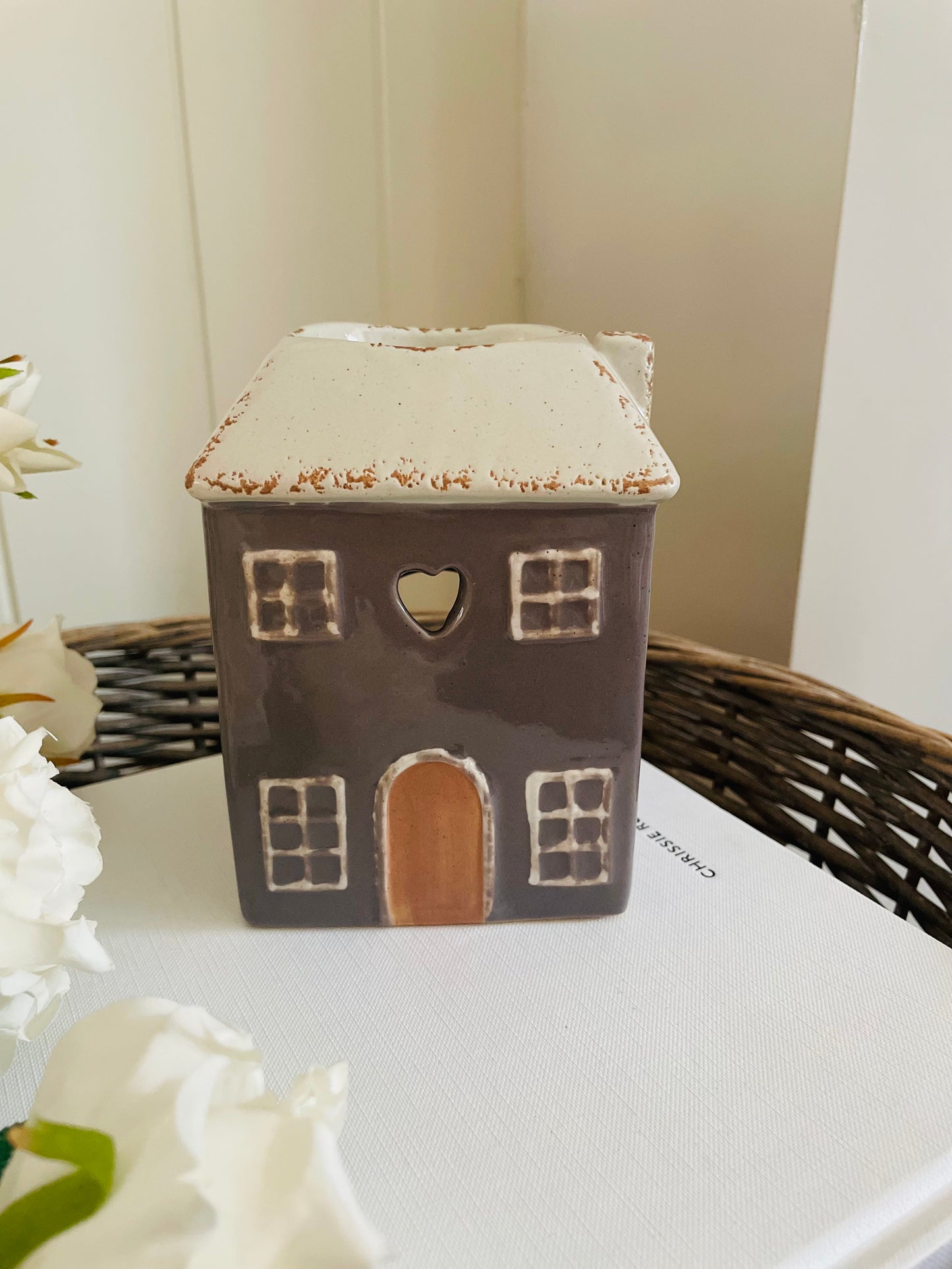Country House Wax Burner