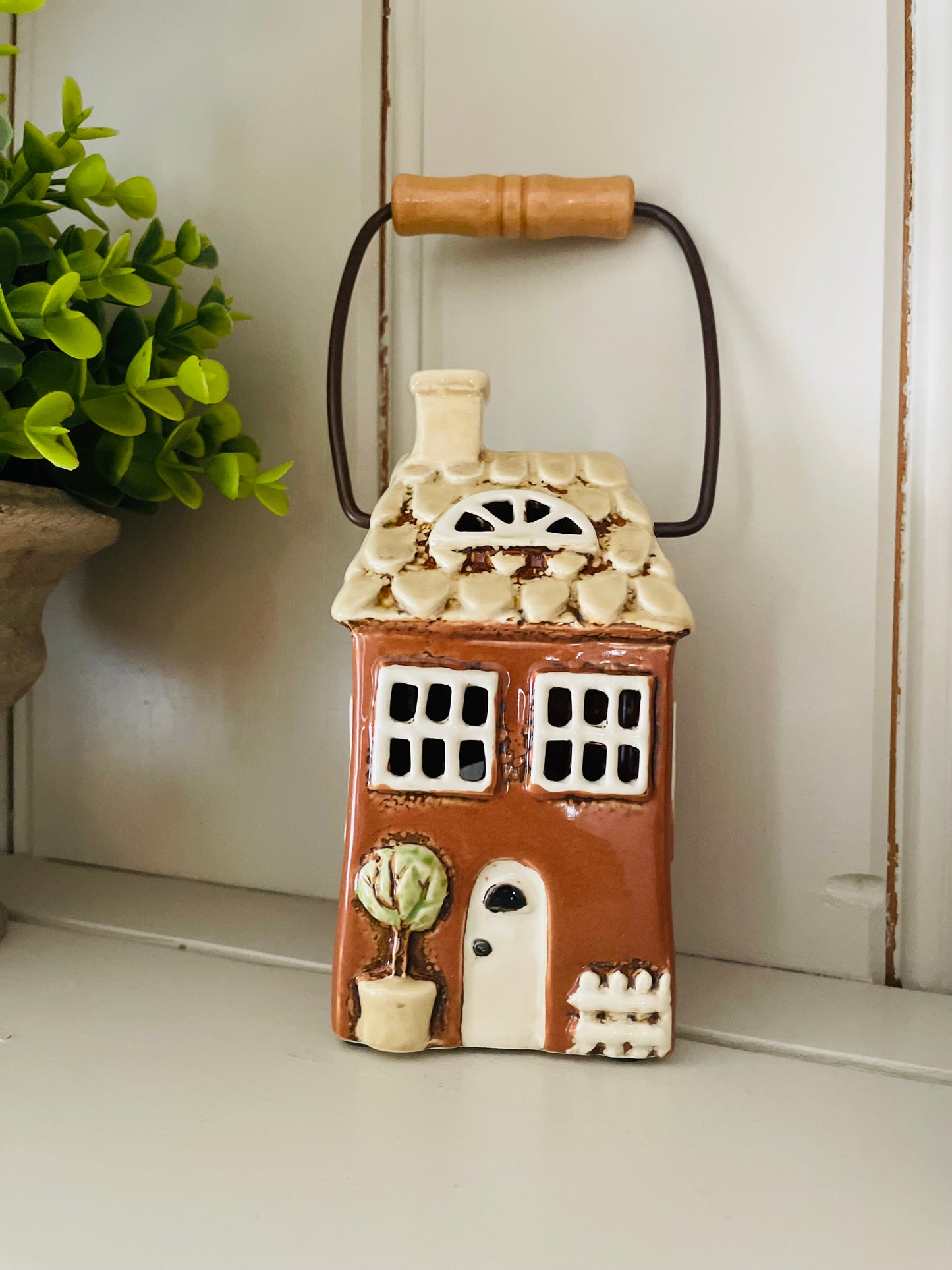 Rustic Country House Lantern - Rust Brown