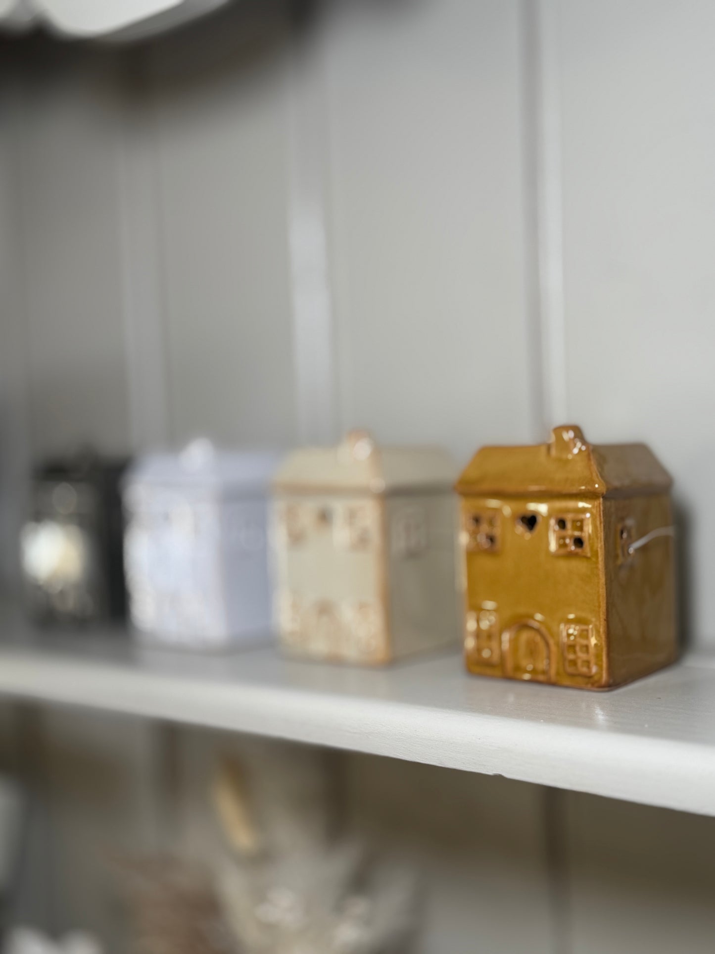 Rustic House Wax Burner
