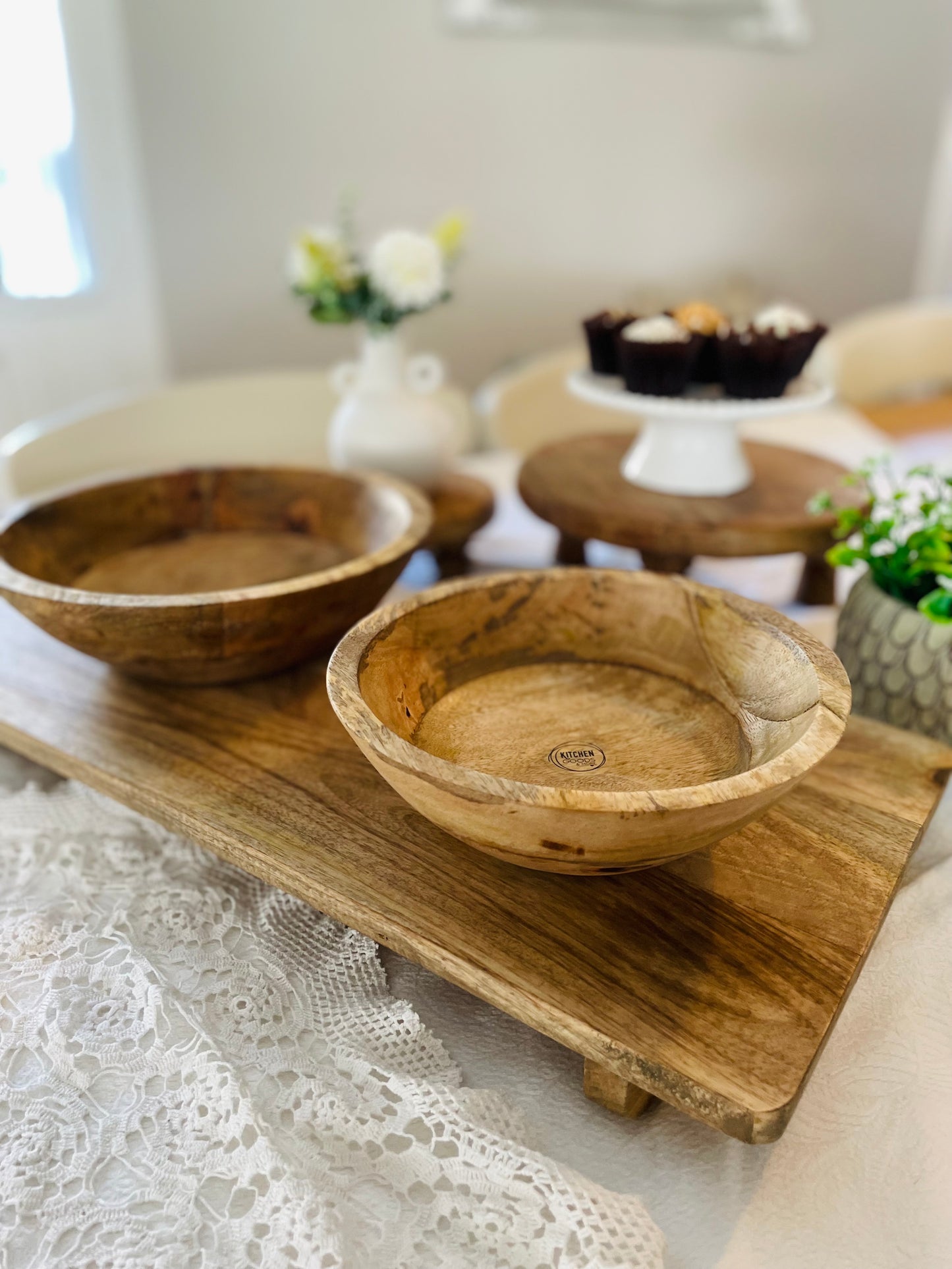 Set of 2 Mango Wood Bowls