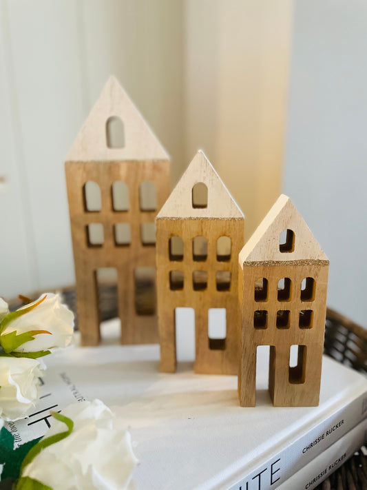 Wooden White Roof Houses - Set of 3