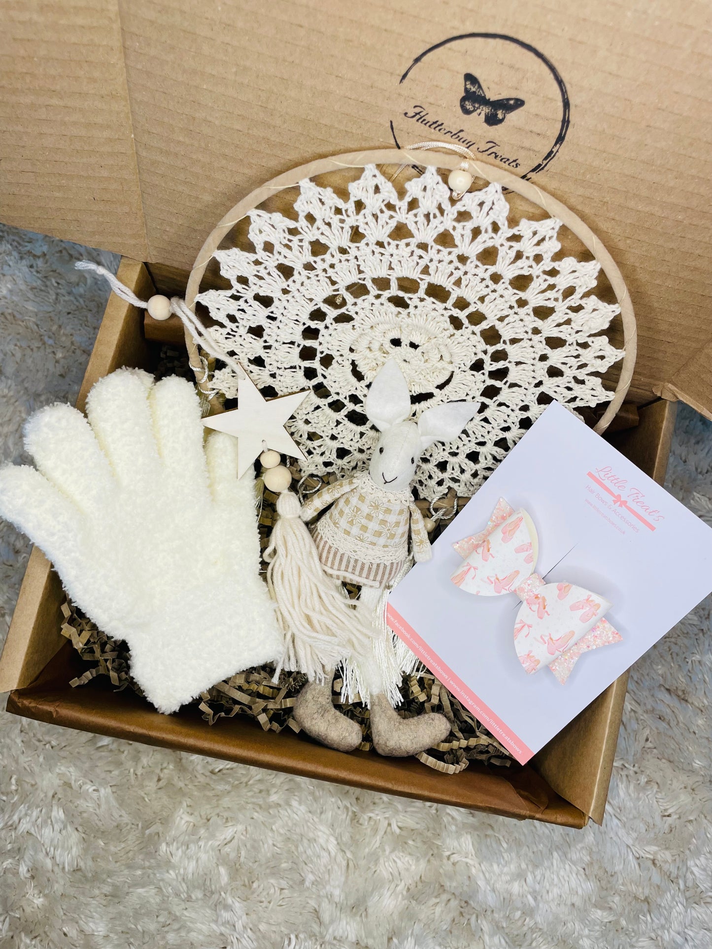 Girl’s Neutral Bunny Gift Box