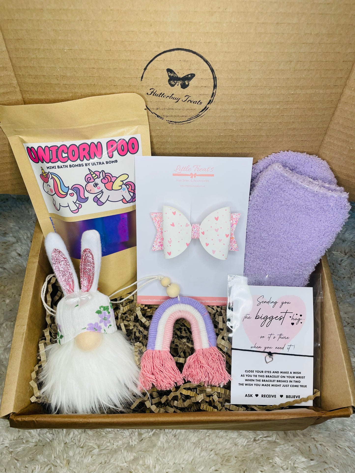 Girl’s White Gonk and Unicorn Gift Box