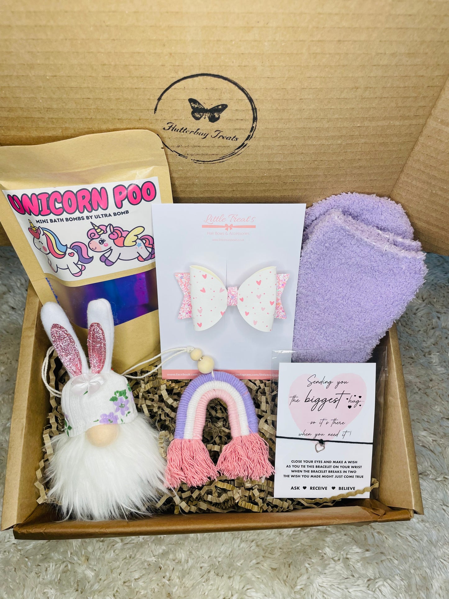 Girl’s White Gonk and Unicorn Gift Box