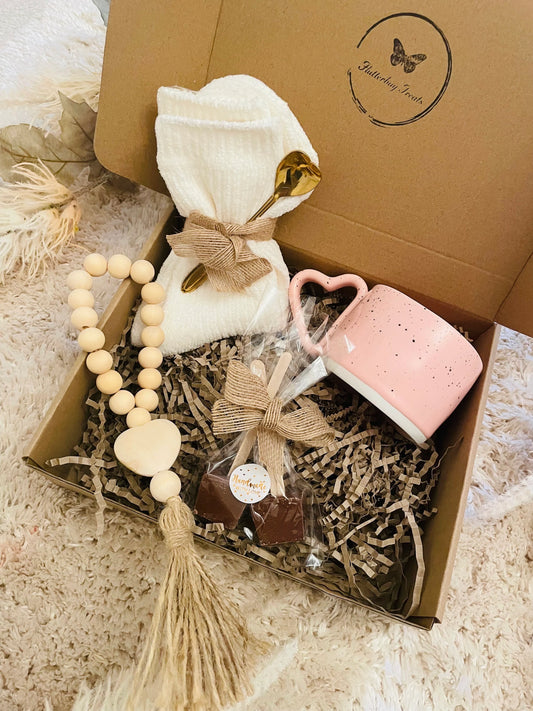 Pink Love Heart Mug Gift Set